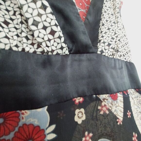 Speechless Sleeveless Y2K V-Neck Blouse Sz. Large Red Black Satin Chiffon - Picture 3 of 8